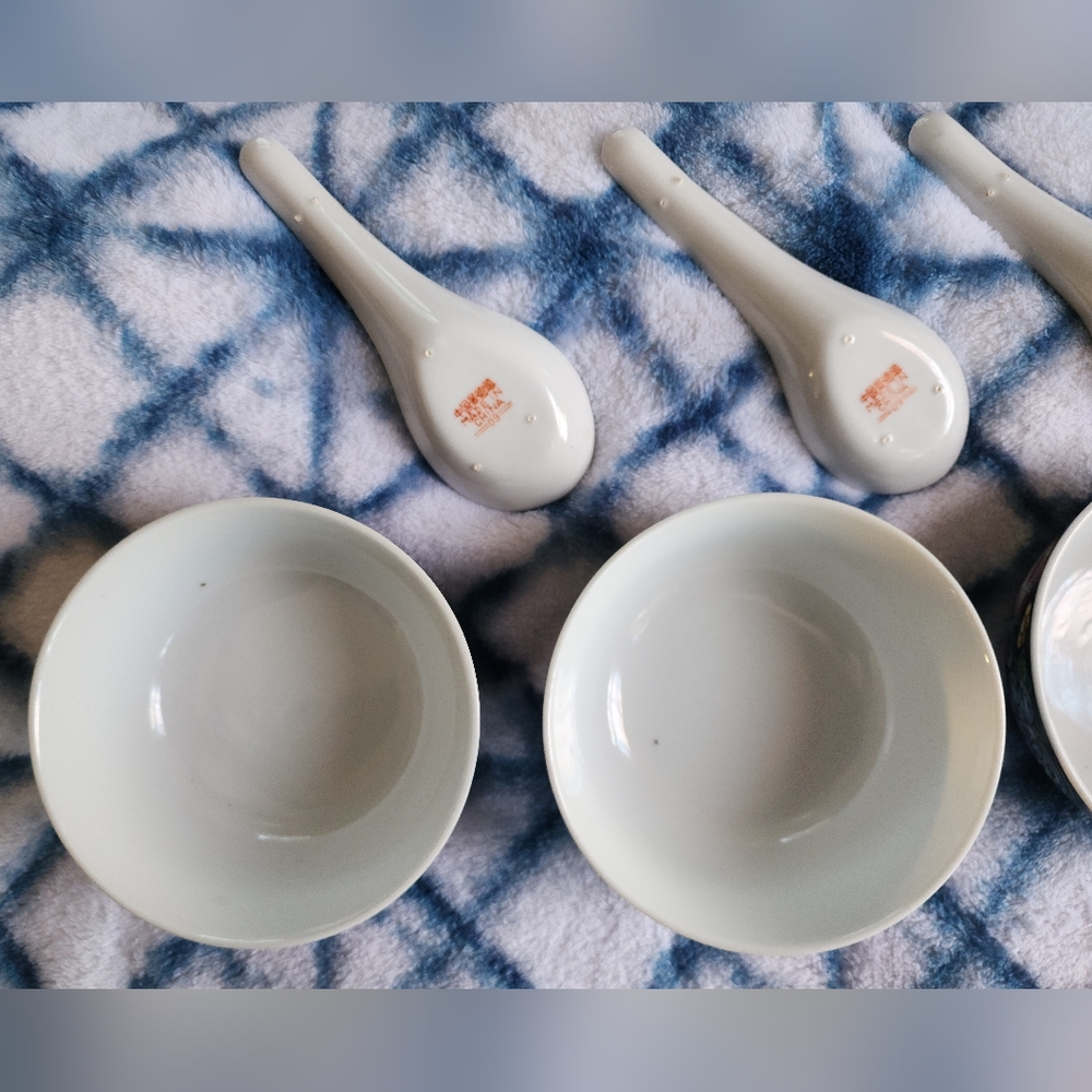 Jingdezhen 9 Peices Millefleur Famille Noire 4 Bowls, 4 Spoons & 1 Serving Spoon - Picture 9 of 12